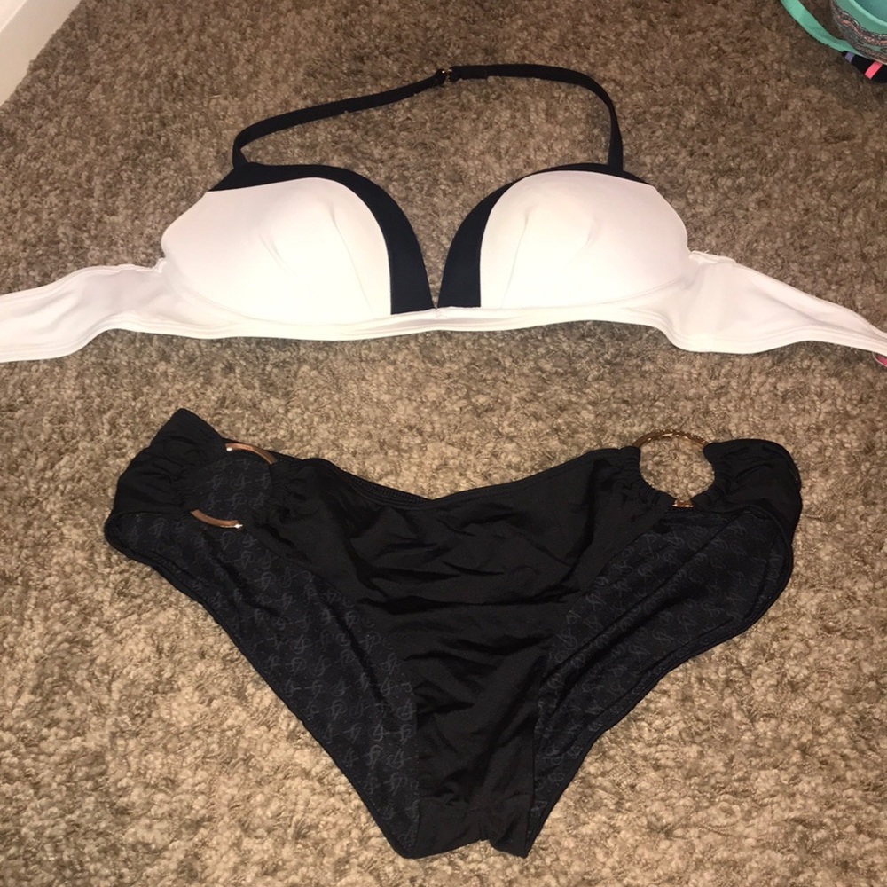 Victoria Secret bikini